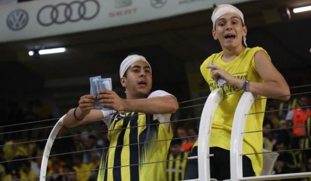 Fenerbahçe taraftarından Şenol Güneş tepkisi!