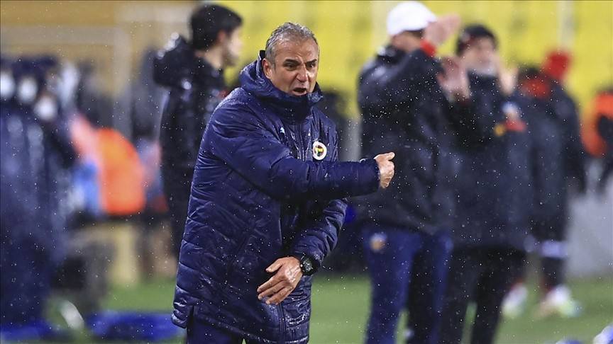 Fenerbahçe Teknik Direktörü Kartal: Tüm doğruları Fenerbahçe yaptı ama futbolun adaleti bize tecelli etmedi