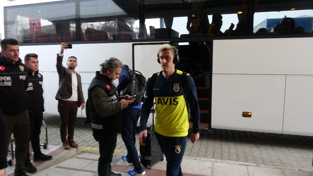 Fenerbahçe Trabzon’da 