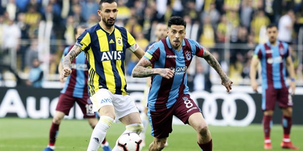 Fenerbahçe, Trabzonspor'dan 1 puanı son anda aldı!