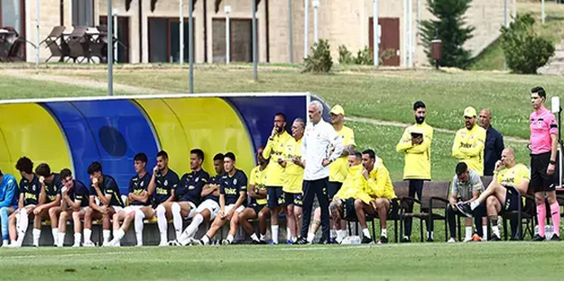 Fenerbahçe transferden vazgeçti! Ali Koç'a yıldız ismin maaşı çok gelince masadan kalktı