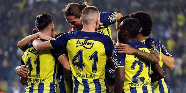 Fenerbahçe tur için avantajı kaptı