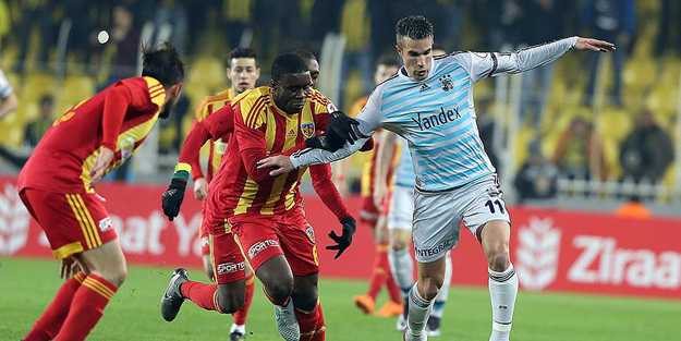 Fenerbahçe uzatmada turladı