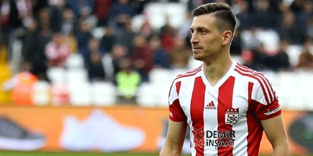 Fenerbahçe ve Galatasaray peşinde... Mert Hakan Yandaş'ın menajerinden açıklama
