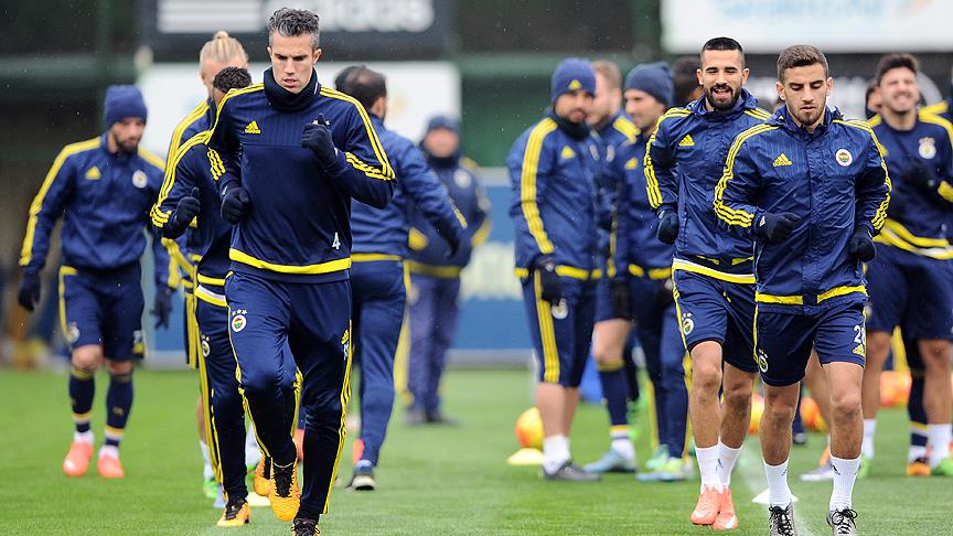 Fenerbahçe yarı final için sahada