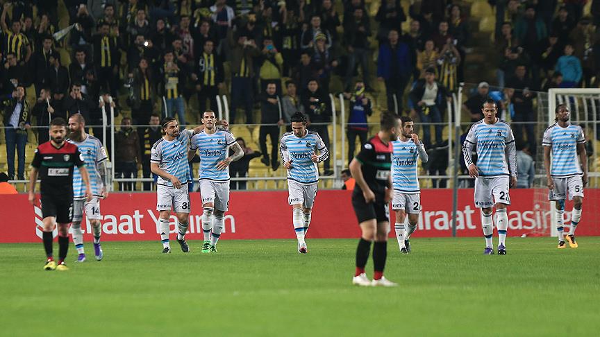 Fenerbahçe yarı finalde