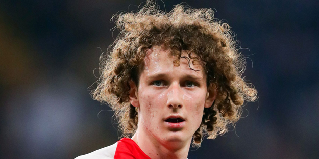 Fenerbahçe yeni Alex'inin peşinde!