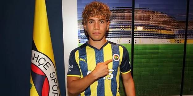 Fenerbahçe yeni transferi açıkladı