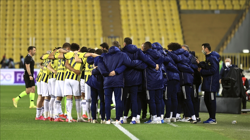 Fenerbahçe zirve yarışında hata yapmadı