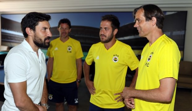 Fenerbahçe'de 5 futbolcu daha kampa başladı