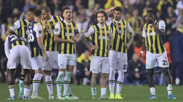 Fenerbahçe'de Beşiktaş maçı öncesi büyük tehlike! 7 futbolcu sınırda