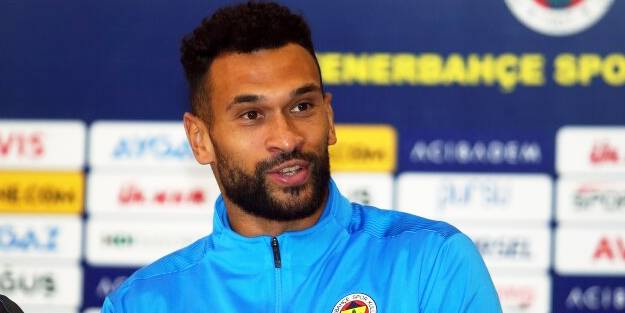 Fenerbahçe'de bir ayrılık daha!