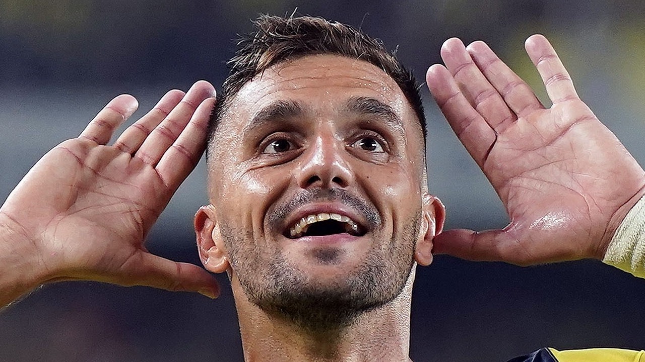 Fenerbahçe'de bir ayrılık daha