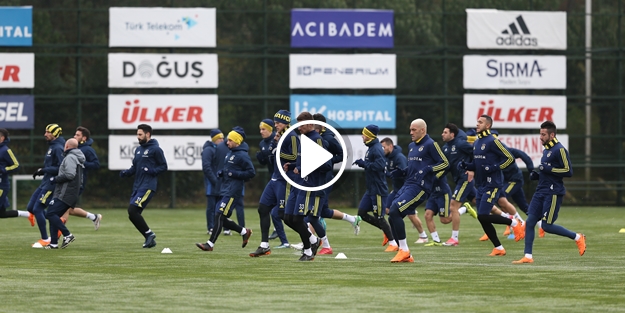 Fenerbahçe'de derbi hazırlıkları sürüyor