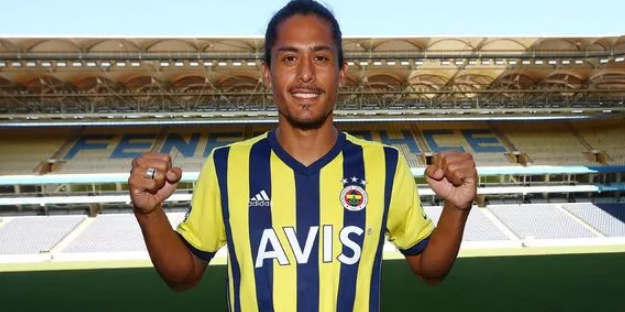 Fenerbahçe'de derbi öncesi flaş gelişme!