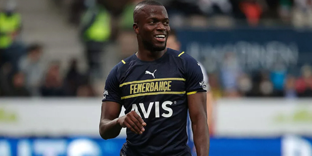 Fenerbahçe'de Enner Valencia şoku! O teklif için net konuştu...