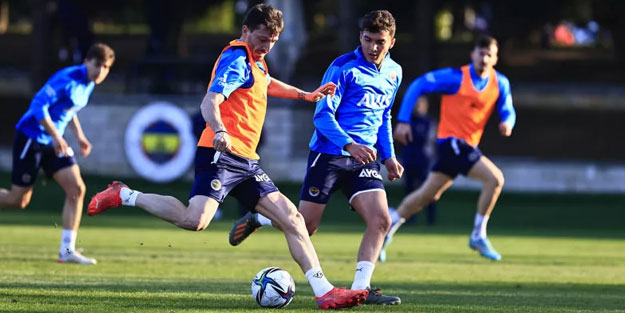 Fenerbahçe'de Ferdi Kadıoğlu sürprizi