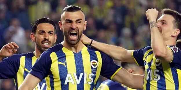 Fenerbahçe'de flaş ayrılık gerçekleşiyor!