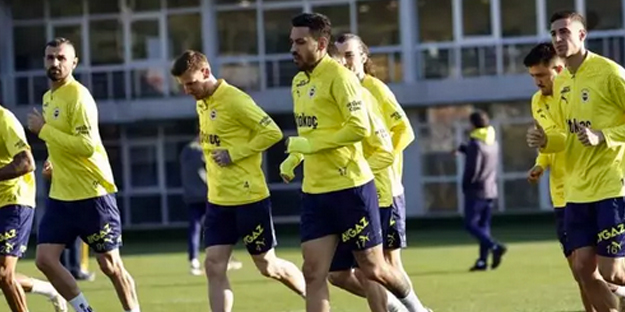 Fenerbahçe’de İstanbulspor maçı öncesi kriz! İsmail Kartal çıkmaza girdi, hiçbiri olmayacak: