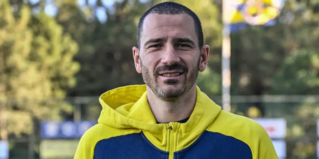 Fenerbahçe'de Bonucci forma istiyor