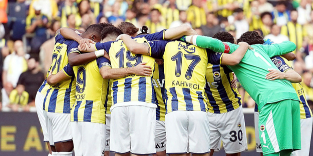 Fenerbahçe'de merakla beklenen liste! Bakalım ne olacak?