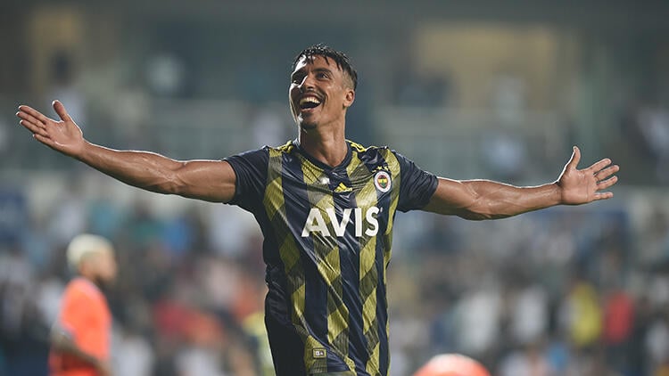 Fenerbahçe'de Nabil Dirar şoku!
