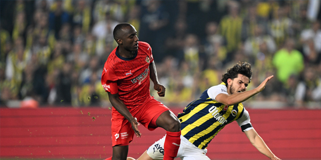 Fenerbahçe'de o oyuncuyla ilgili sürpriz gelişme! Apar topar İstanbul'a çağrıldı...