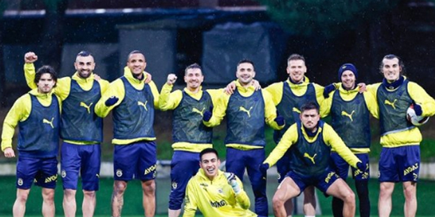 Fenerbahçe'de olay karar çıktı! Avrupa ülkesiyle resmen anlaştı! Gidiyor: Bu kaçıncı sportif direktör…