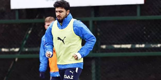 Fenerbahçe'de Ozan Tufan antrenmanlara başladı