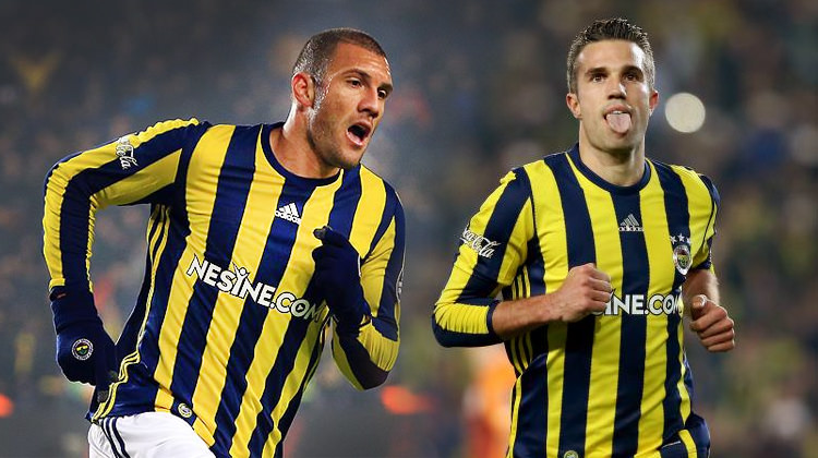 Fenerbahçe'de Persie ve Fernandao kararı