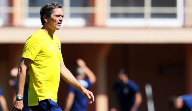 Fenerbahçe'de Phillip Cocu fırtınası! Nefes aldırmıyor