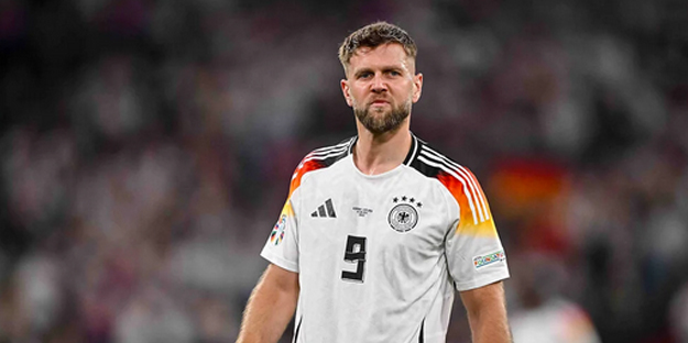 Fenerbahçe’de sürpriz forvet gelişmesi! Görüşmeler sürüyor... Süper Lig’in oyunlarını bozacak hamle…