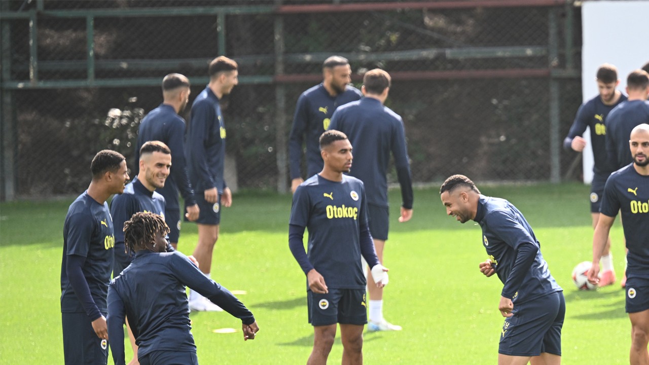 Fenerbahçe'de Twente maçı öncesi bomba karar! Mourinho öldürücü silahını dünyaya duyurdu bile..