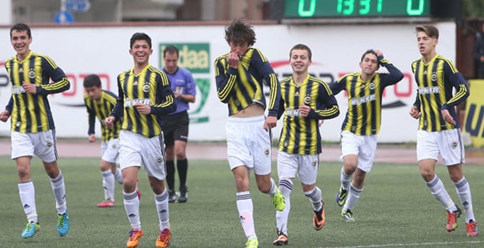 Fenerbahçe’de WhatsApp şoku