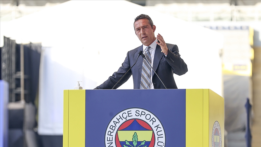 Fenerbahçe'de yeniden başkanlığa seçilen Ali Koç: Yeni döneme yelken açıyoruz