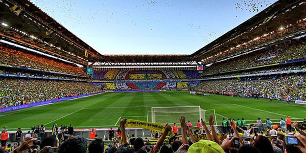 Fenerbahçe'de yönetim istifa ve Ali Koç başkan sesleri