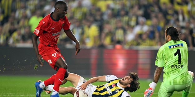 Fenerbahçe’den beklenmedik hamle! Ağızlar bir karış açık kalacak… Olay hareket gerçekleşiyor…