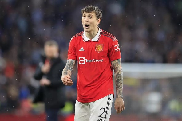 Fenerbahçe'den, Mancester United'ın stoperine kanca! 8 milyon Euro'luk teklif!