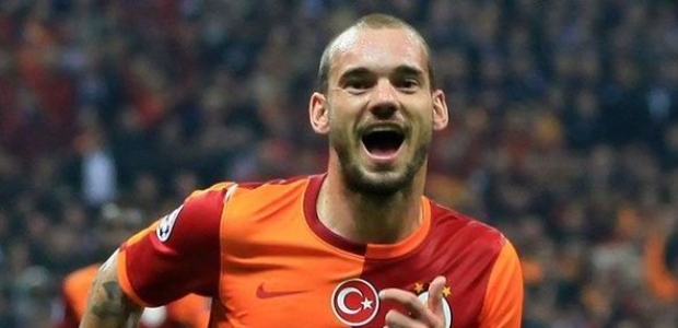 Fenerbahçe'den Sneijder açıklaması!