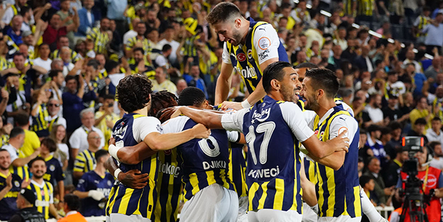 Fenerbahçe’den tam performans! Başakşehir’i sahadan sildi.