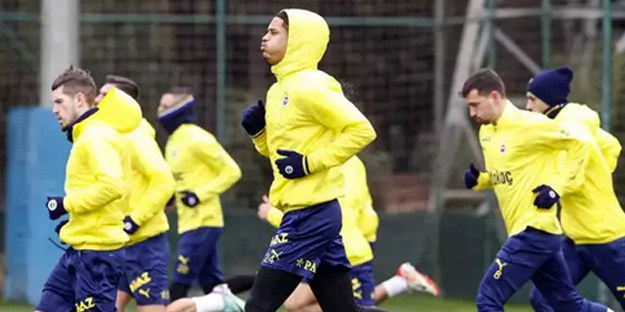 Fenerbahçe'den yılın transfer bombası! Gündeme oturacak flaş hareket: Benzema'dan sürpriz Türkiye kararı!