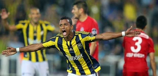Fenerbahçeli futbolcu Nani açıklamalarda bulundu.