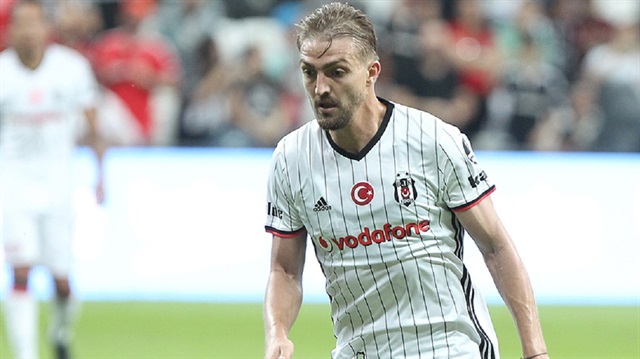 Fenerbahçeli futbolcular Caner Erkin'i protesto edecek