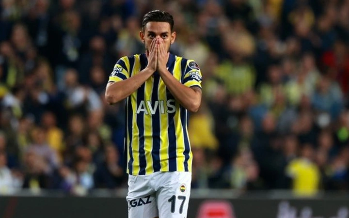 Fenerbahçeli İrfan Can Kahveci'ye büyük şok! Bu yüzden hapse girebilir