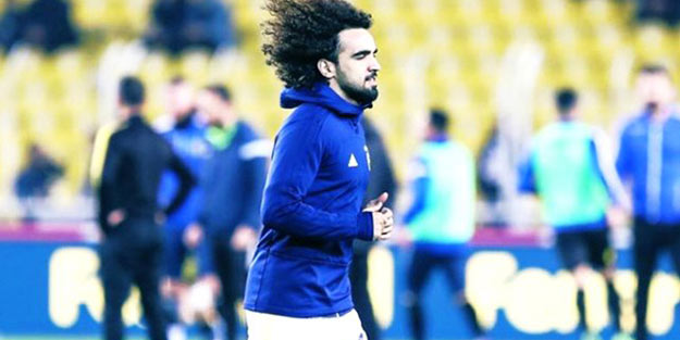 Fenerbahçeli Sadık, taraftarları mest etti