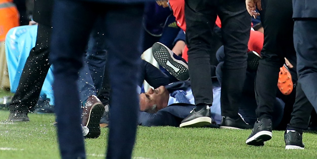 'Aykut Hoca'ya taş geldiğinde bakmadı bile!'