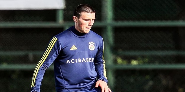 Fenerbahçeli yıldız oyuncuya milli davet!