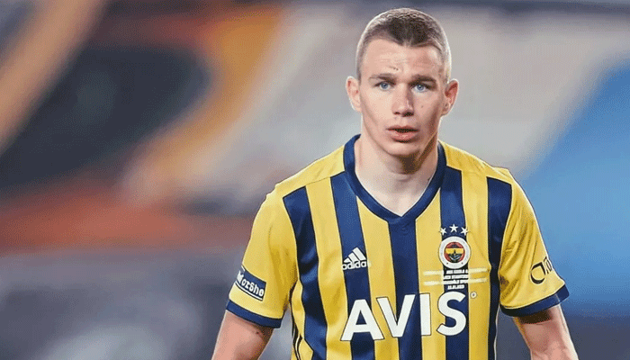 Fenerbahçelilerin gözü bu haberde! Szalai için tekli geldi