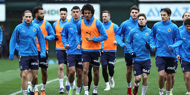 Fenerbahçe'nin aklı fikri Barcelona'da