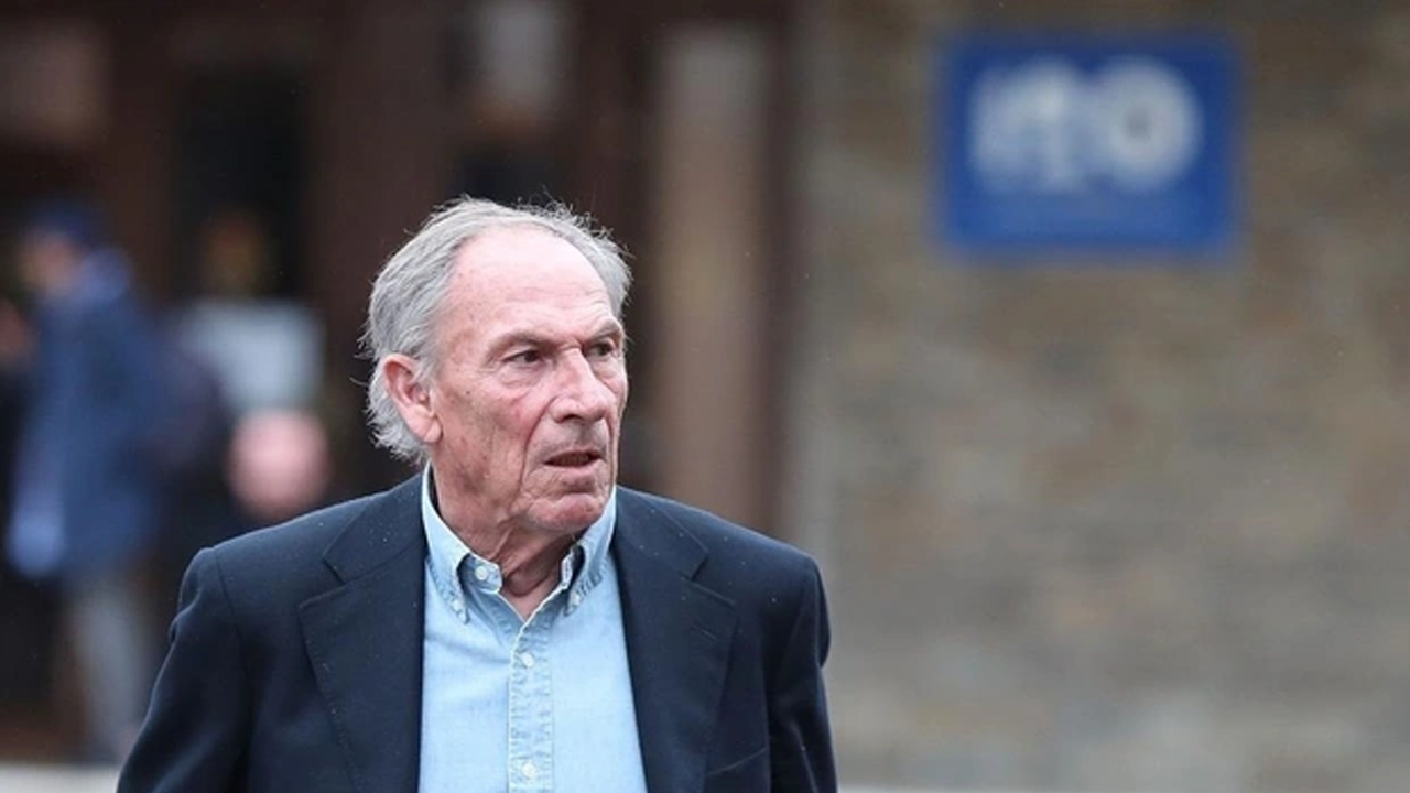 Fenerbahçe'nin efsane hocasından kötü haber!